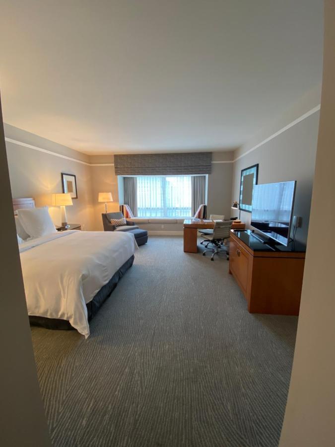 Private Condo Hotel At Four Seasons Brickell Маями Екстериор снимка